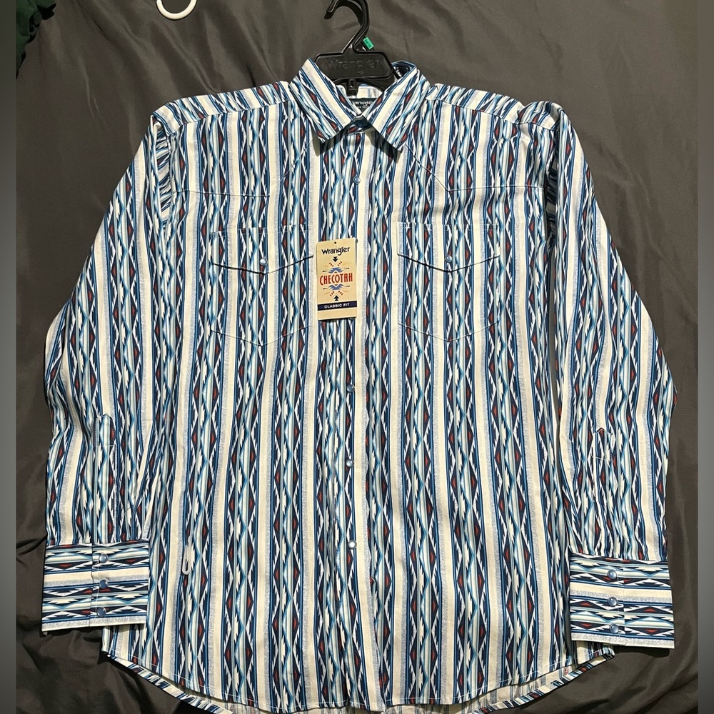 Wrangler men’s Pearl snap